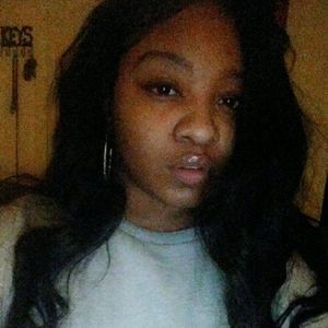 Meet your Posher, Amelia